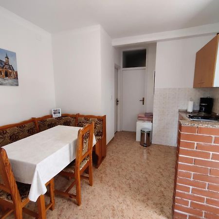 Apartment Ljubica Врсар Екстер'єр фото