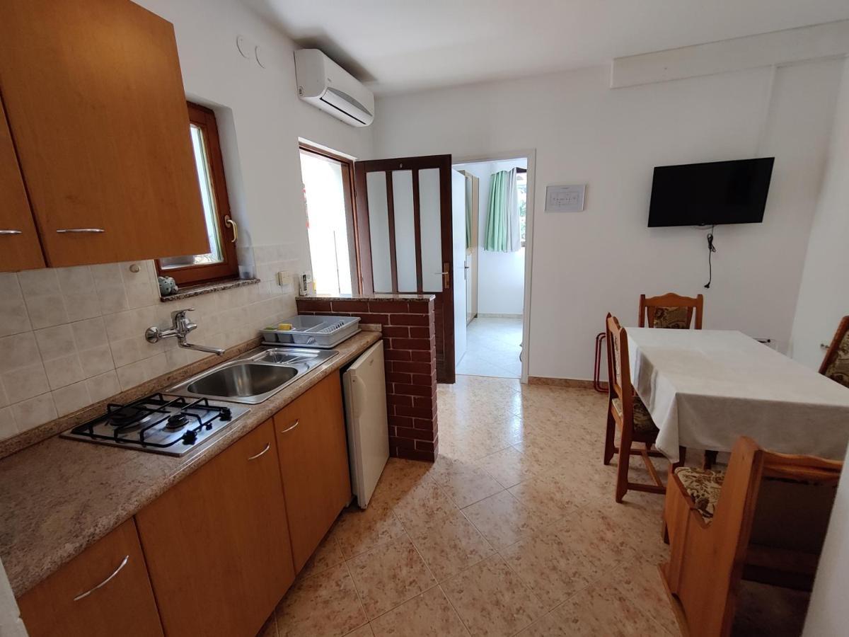 Apartment Ljubica Врсар Екстер'єр фото